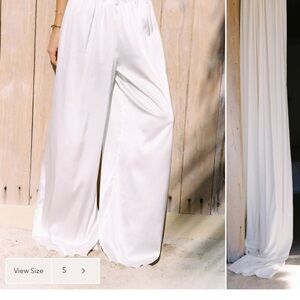 Elegant Wide-Leg White Jumpsuit